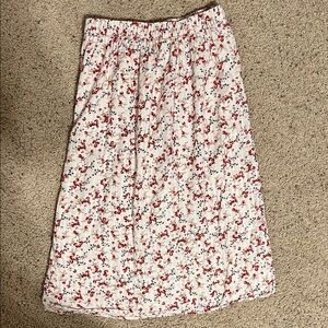 Old Navy Floral Midi Skirt in Red and White